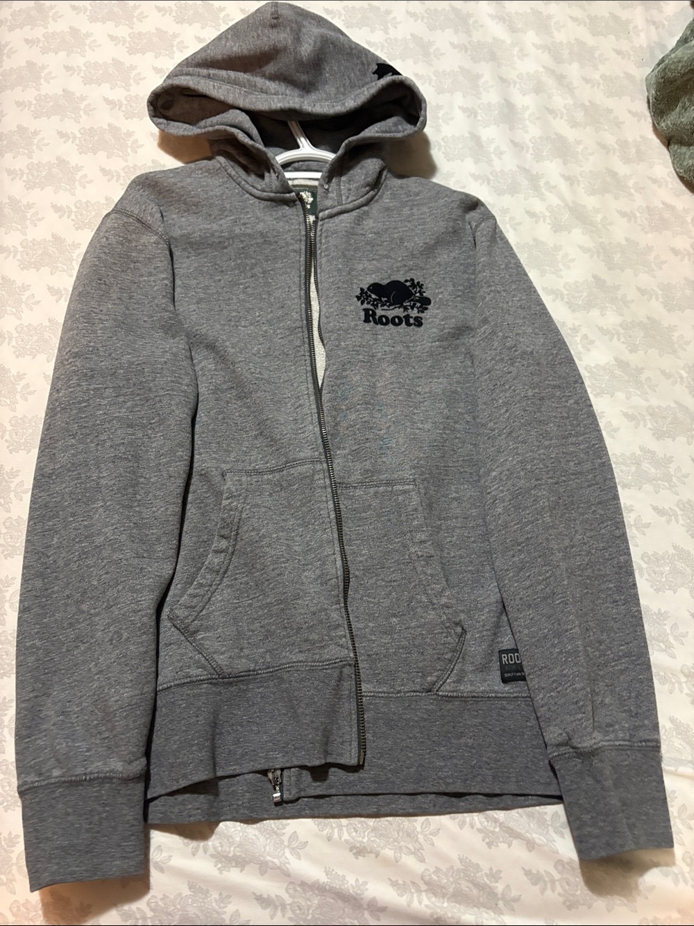 Roots Women's Heather Gray Full-Zip Hoodie xs
